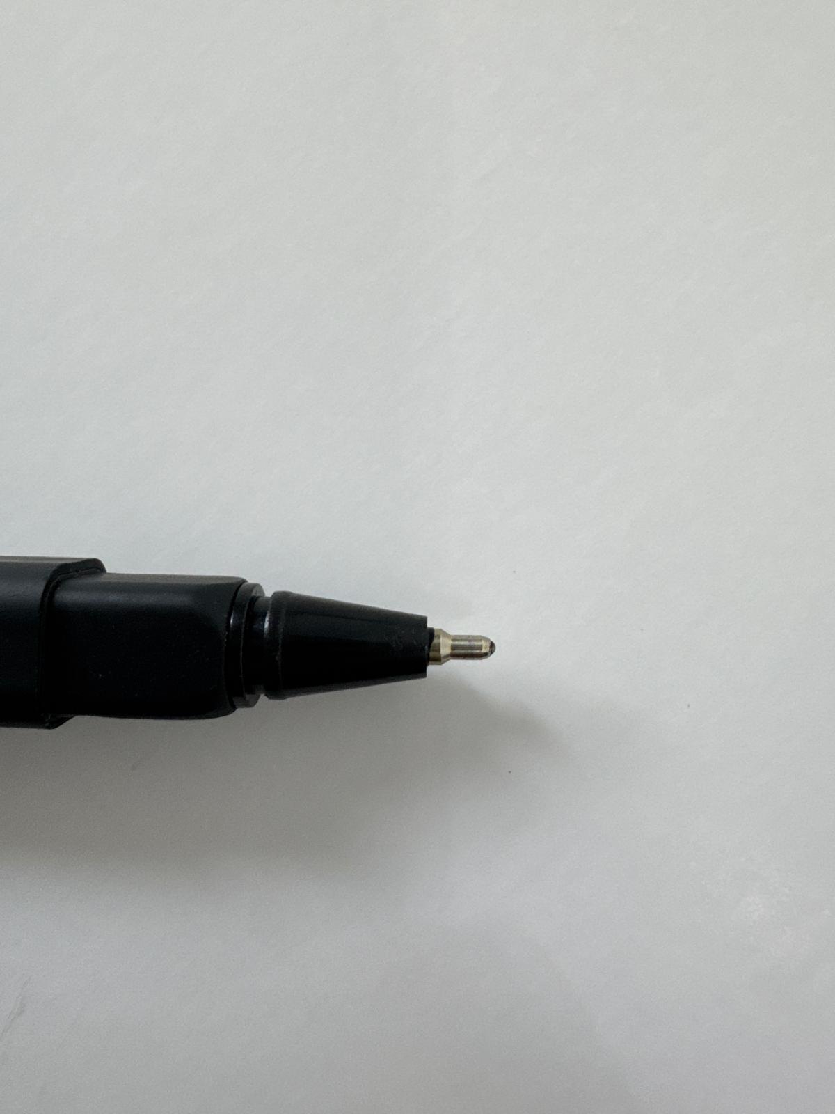 Black Pen tip